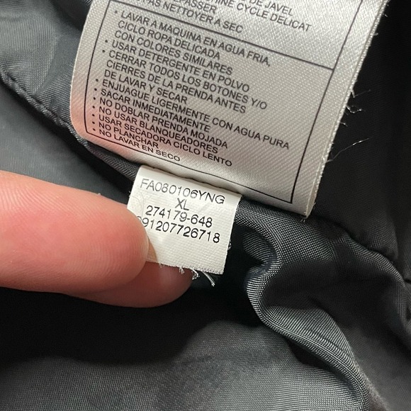 Vintage 00s Nike Puffer Vest Youth XL Fits Mens S Red Black Winter Swoosh Y2K - Picture 7 of 11